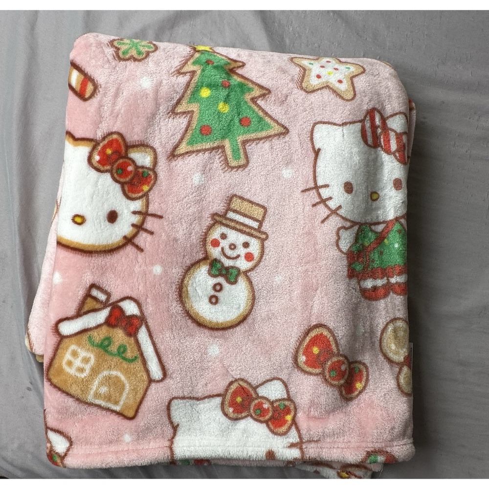 Hello Kitty Christmas &Valentines Throw Blanket Bundle Set of 6 Sanrio Pink Teal - Picture 6 of 16